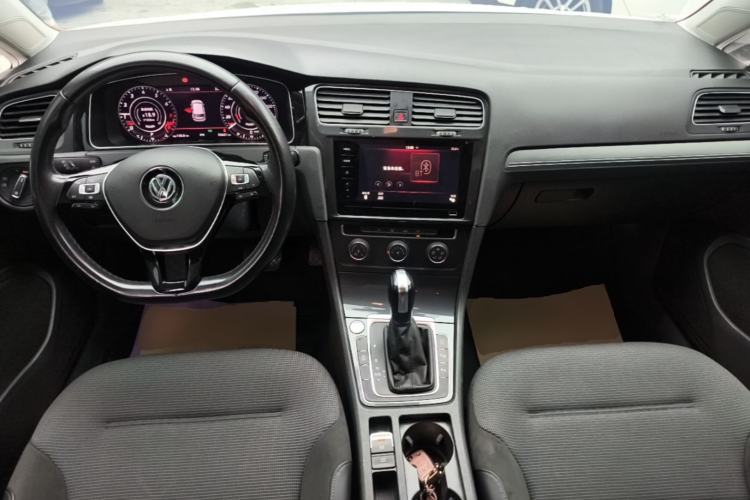 Used Volkswagen Golf 2020 Zhiai Edition 280TSI DSG Comfort Model
