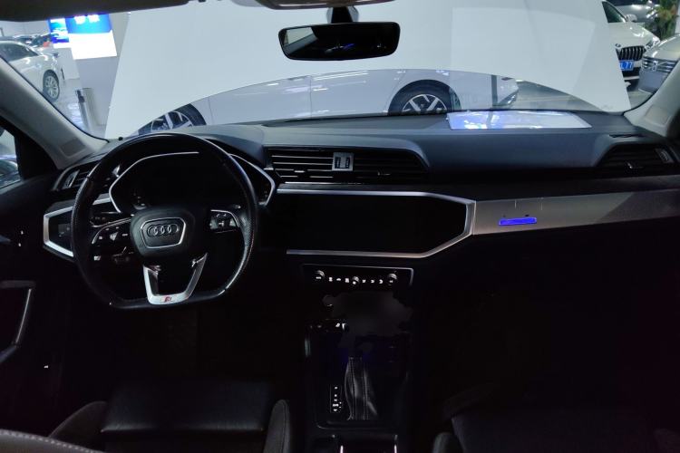 Used Audi Q3 Sportback 2022 40 TFSI Fashion Model
