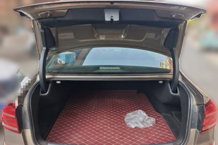 Used Volkswagen Passat 2016 330TSI DSG Luxury Edition Trunk