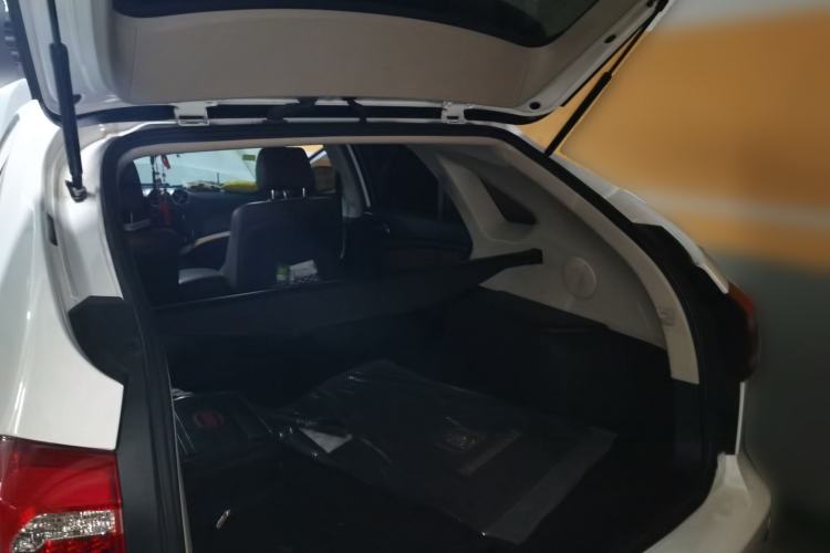 Used BYD Tang New Energy 2015 2.0T Four-Wheel-Drive Flagship Model