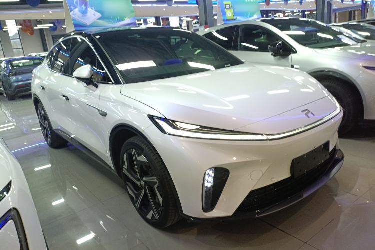 Used Rising R7 2024 Advanced Edition
