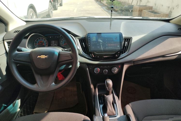 Used Chevrolet Cavalier 2018 320 Automatic Enjoyment Sunroof Edition Center Console