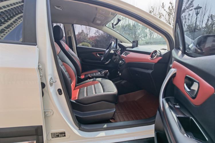 Used Haval H1 2016 Blue Label 1.5L AMT Luxury Model
