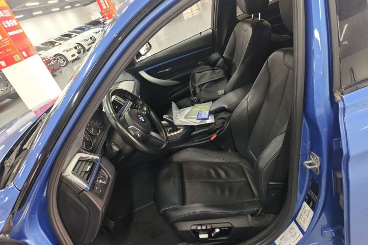 Used BMW 3 Series 2018 320i M Sport Package Left Front Seat