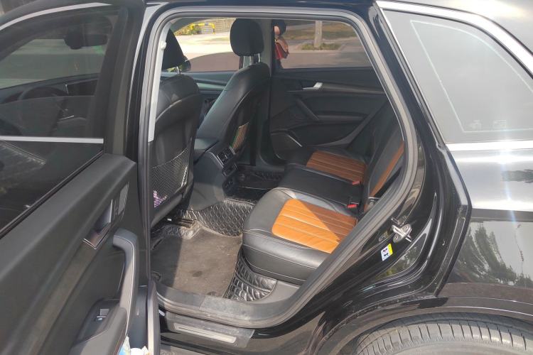 Used Audi Q5L 2020 Updated 40 TFSI Prestige Fashion Edition Left Rear Seat