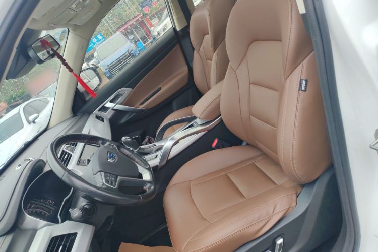 Used Geely Auto Emgrand X7 Sport 2016 1.8TD Automatic All-Wheel-Drive ZhiZun Edition
