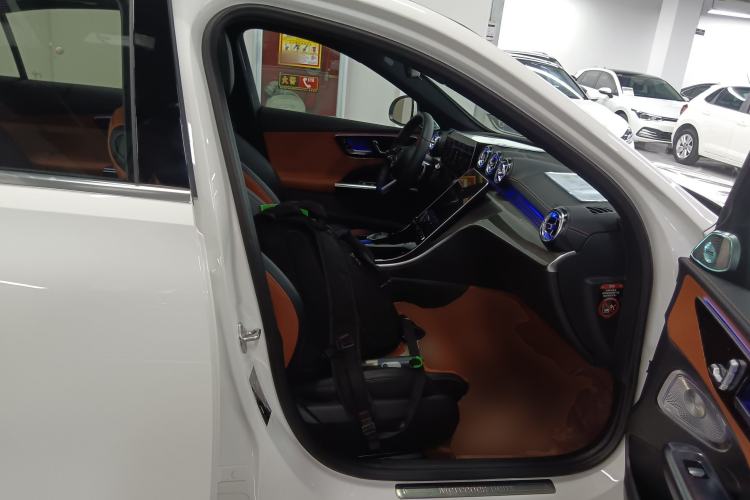 Used Mercedes-Benz C-Class 2022 Restyled C 200 L Sport Edition Right Front Seat