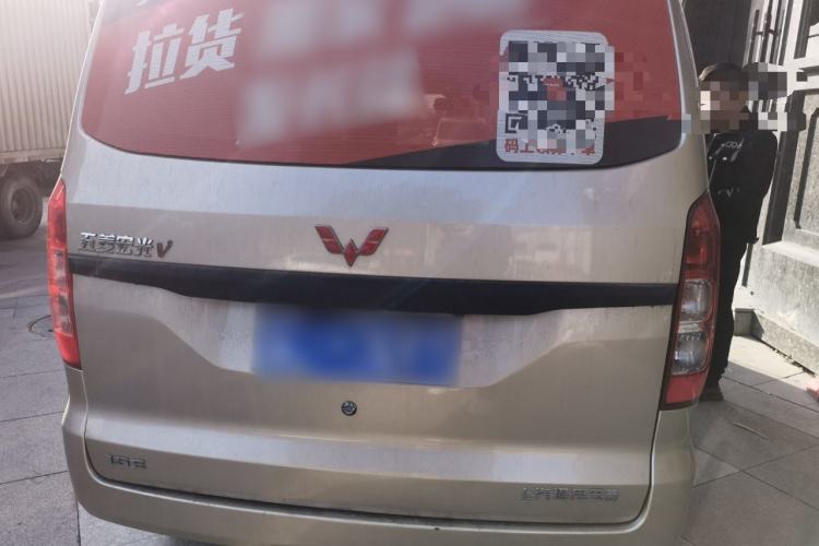 Used Wuling Hongguang V 2022 1.5L Jingqu Edition Electric-Assist LAR
