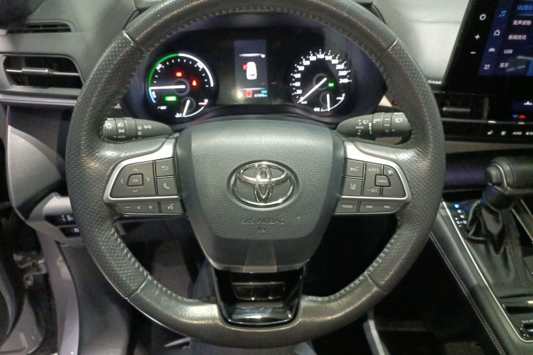 Used Toyota Granvia 2023 2.5L Hybrid Prestige VIP Edition