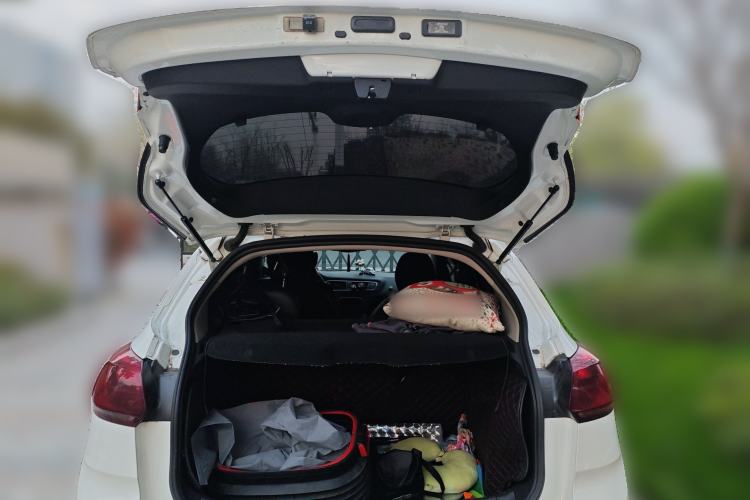 Used Citroen C3-XR 2015 1.6L Automatic Fashion Model Trunk