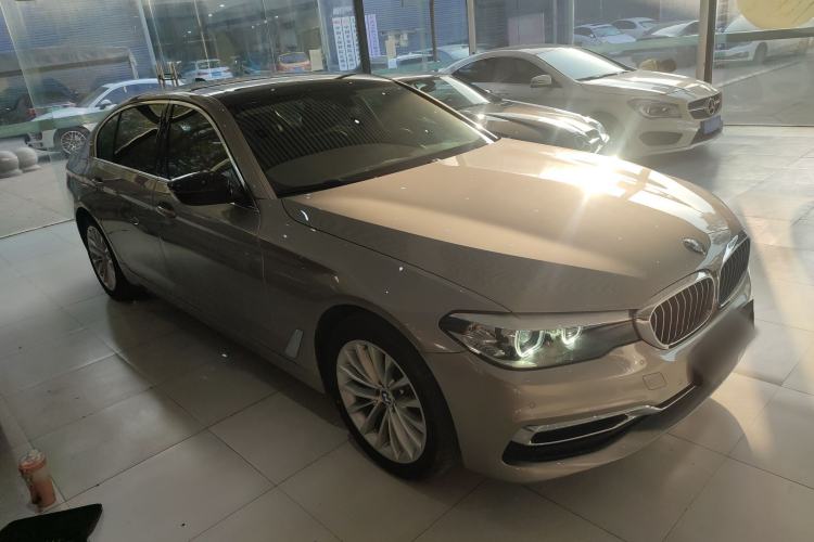 Used BMW 5 Series 2019 525Li Luxury Package