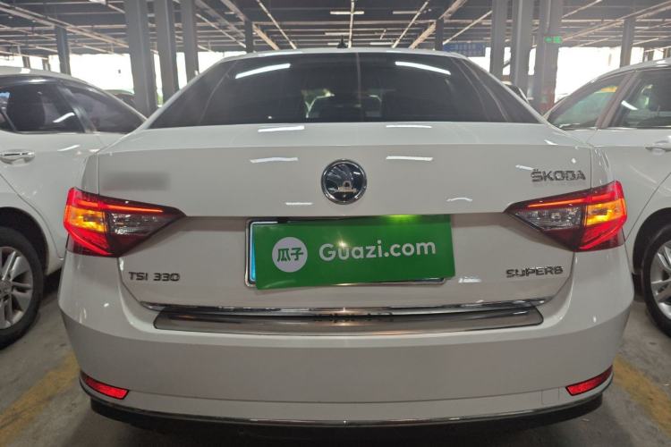 Used Skoda Superb 2016 TSI330 DSG Smart Drive Edition Rear