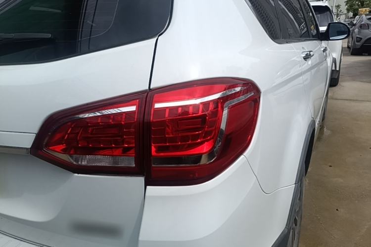 Used Haval H6 2017 Red-Label Sport Edition 1.5T Automatic Two-Wheel Drive Luxury Model