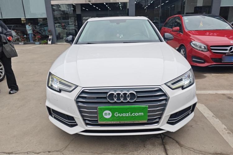 Used Audi A4L 2018 30th Anniversary Edition 45 TFSI quattro Sport model