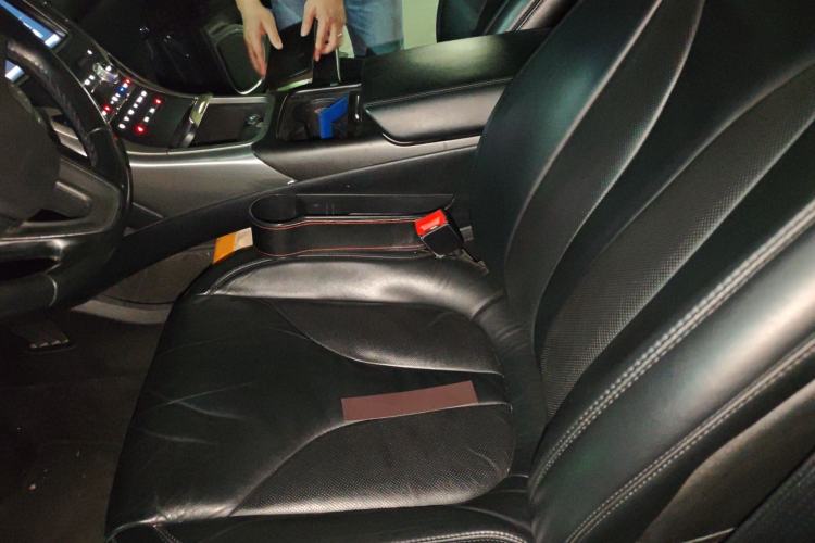 Used Lincoln MKX 2015 2.0T Two-Wheel Drive Deluxe Edition Left Front Seat