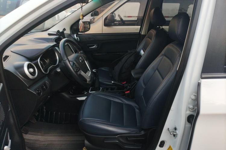 Used SWM X3 2021 1.5L Manual Comfort Version 7 Seats
