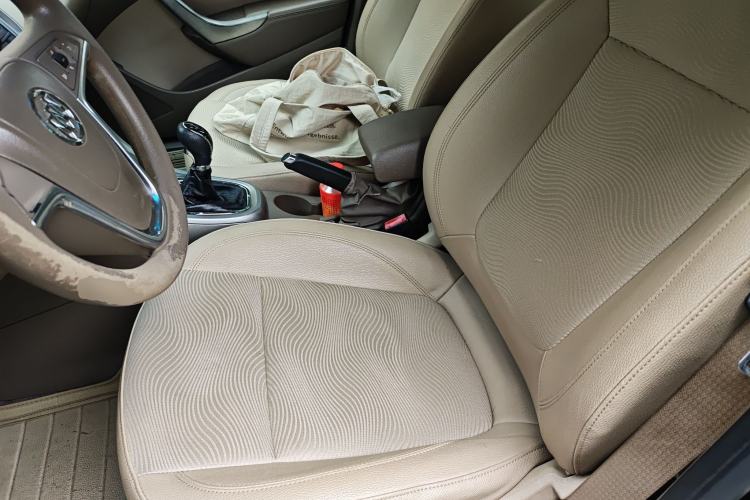 Used Buick GT 2013 GT 1.6L Manual Entry-Level Model