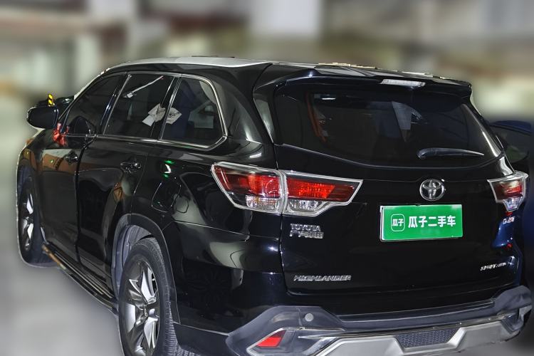 Used Toyota Highlander 2015 2.0T Four-Wheel Drive Luxury Edition 7-Seater Rear Left 45 Deg