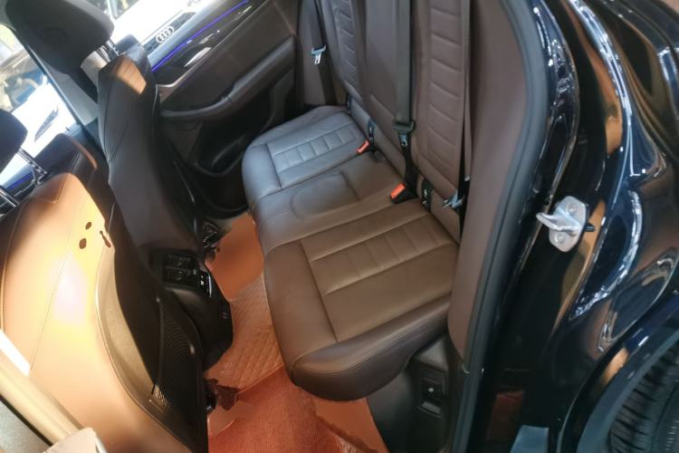 Used BMW X3 2020 xDrive30i Luxury Model with M Sport Package
