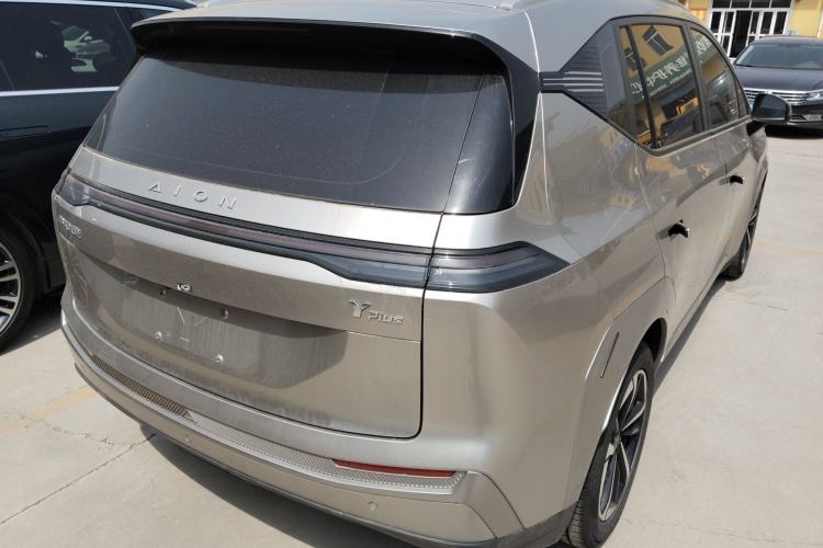 Used AION Y 2022 Plus 70 Smart Edition