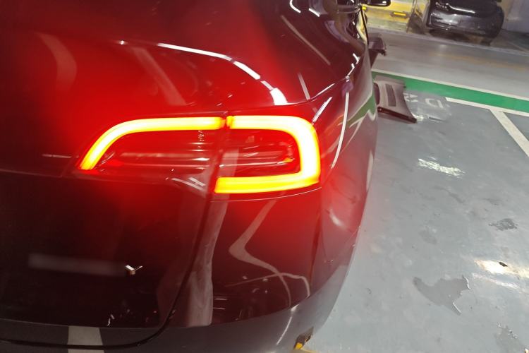 Used Tesla Model Y 2023 Rear-Wheel-Drive Version