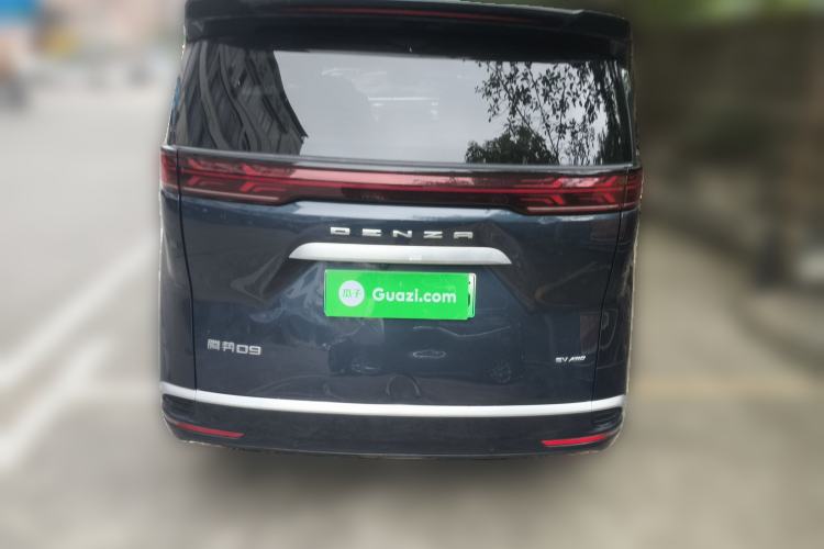 Used Denza D9 2022 EV 600 Four-Wheel Drive Flagship Model Rear