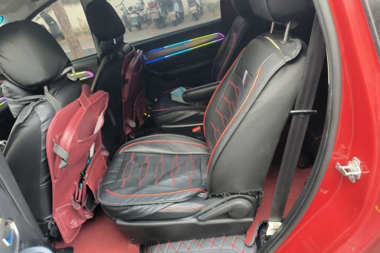 Used Cowin V3 2016 1.5L Manual SmartConnect II Comfort Edition Left Rear Seat