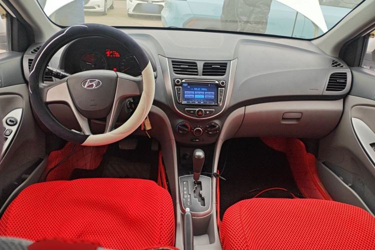 Used Hyundai Verna (older generation) 2014 1.4L Automatic Smart GLS