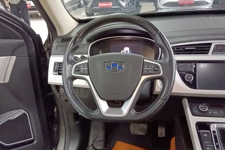 Used Geely Auto Emgrand X7 Sport 2018 1.8TD Automatic Two-Wheel Drive Smart Connect 4G Internet Edition
