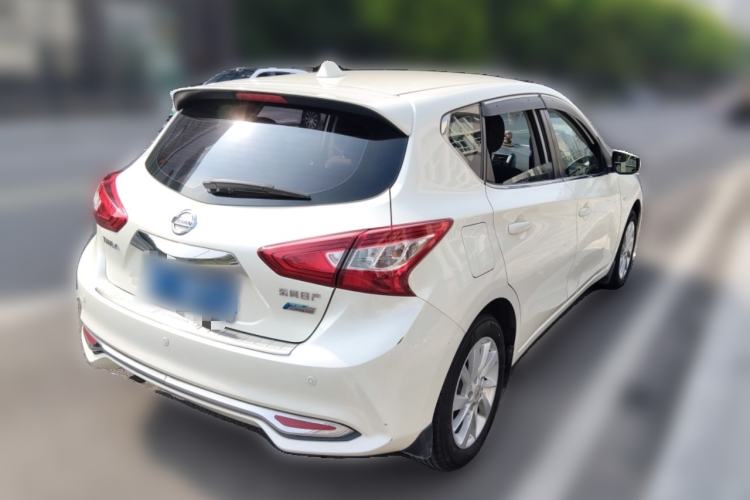 Used Nissan Tiida 2016 1.6L CVT Cool Dynamic Edition