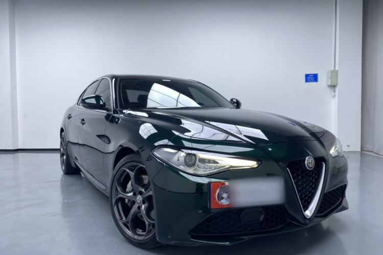 Used Alfa Romeo Giulia 2021 2.0T 280HP Luxury Edition