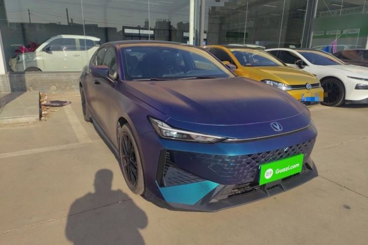 Used Changan UNI-V 2024 1.5T Prestige Edition
