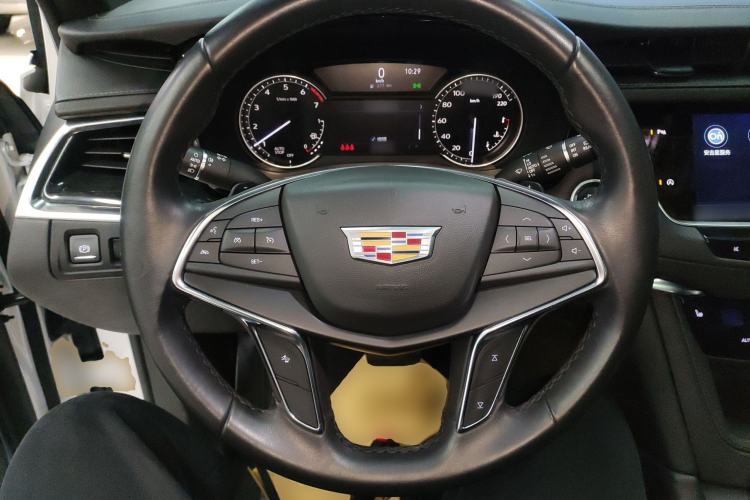 Used Cadillac XT5 2021 2.0T Two-Wheel Drive Luxury Version