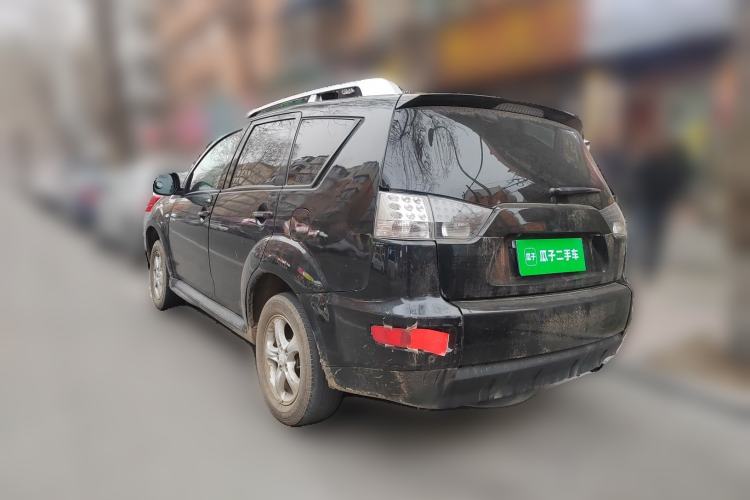 Used Mitsubishi Outlander 2011 Kijang 2.0 Urban Edition Rear Left 45 Deg