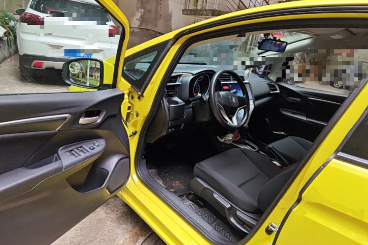 Used Honda Fit 2014 1.5L SE CVT Fashion Model