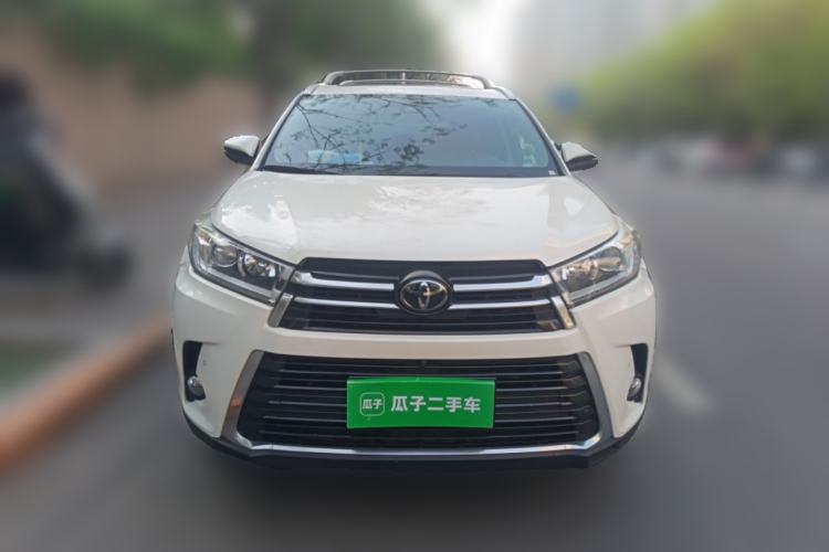Used Toyota Highlander 2018 2.0T Four-Wheel Drive Prestige Version 7 Seats China VI Standard