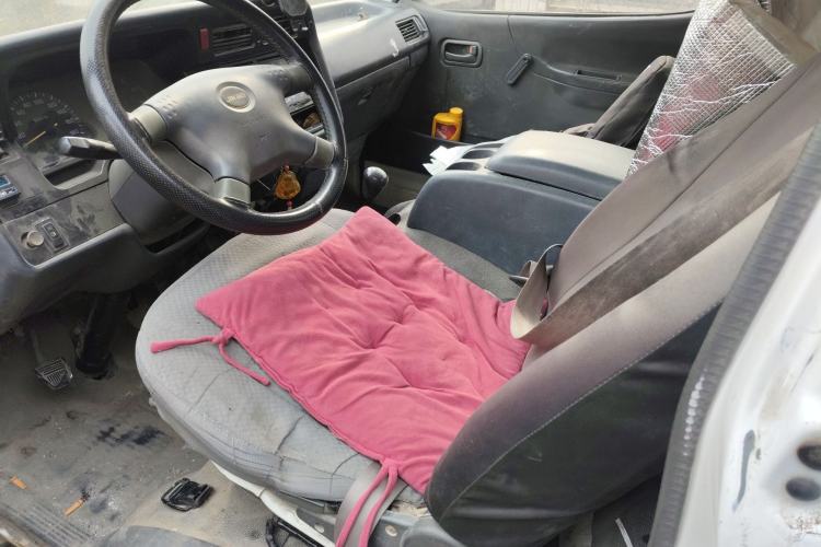 Used Jinbei Hiace 2011 2.0L 5th Generation Kuaiyunwang Comfort Type K 4G19
