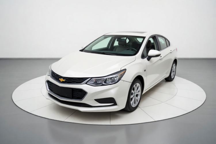 Used Chevrolet Cruze 2018 Hatchback 320 Automatic Pioneer Sunroof Edition