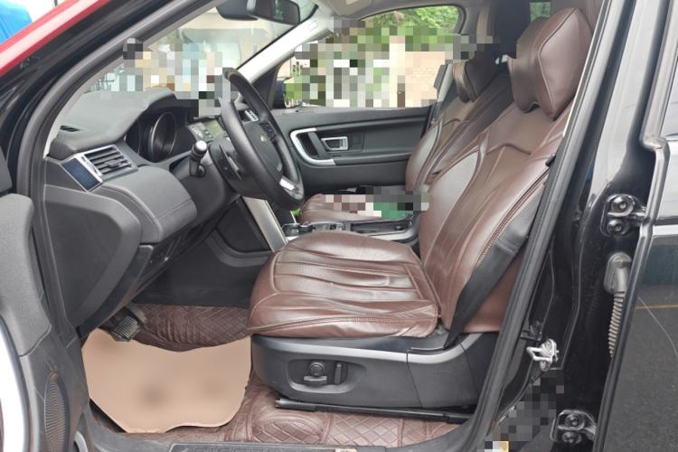 Used Land Rover Discovery Sport 2018 240 PS SE Version Left Front Seat