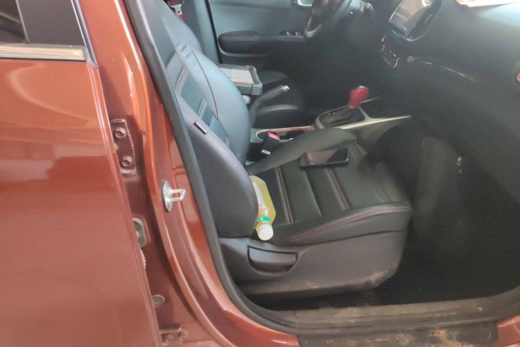 Used Kia KX3 2015 1.6T Automatic Two-Wheel Drive DLX