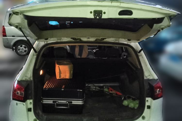 Used Zotye T600 2017 1.5T Manual Elite New Year Edition Trunk