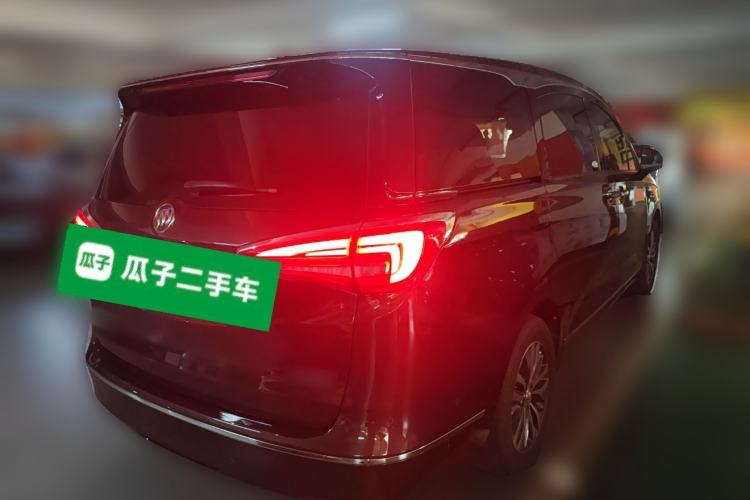 Used Buick GL8 2018 ES 28T Flagship Model China VI Standard

