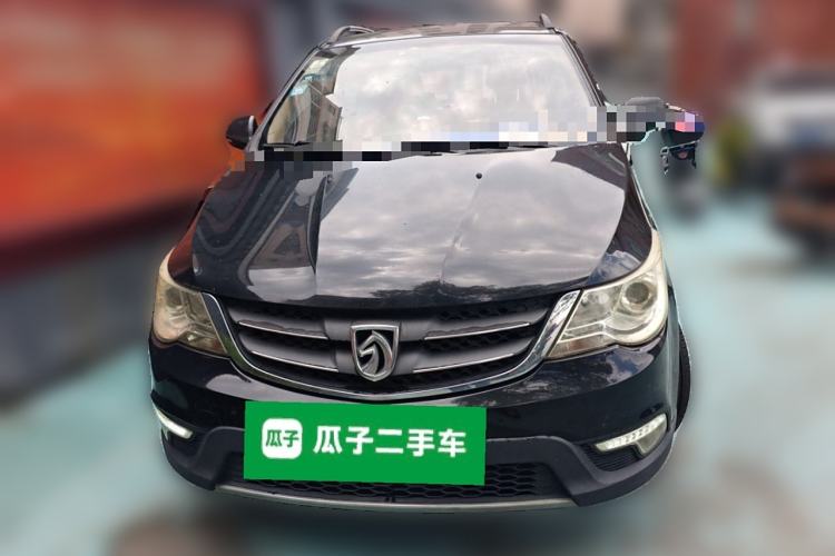 Used Baojun 730 2015 1.8L Manual Luxury Navigation ESP Version 7-seater
