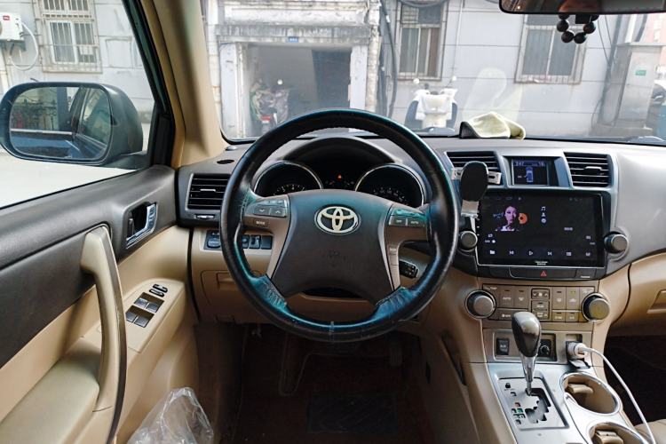 Used Toyota Highlander 2009 2.7L Two-Wheel Drive 7-Seater Luxury Navigation Edition Steering Wheel