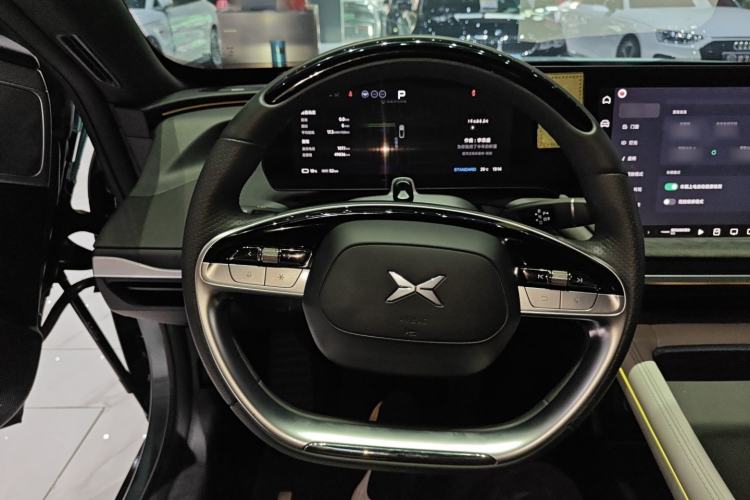 Used XPeng P7 2023 P7i 610 Pengyi Performance Edition Steering Wheel