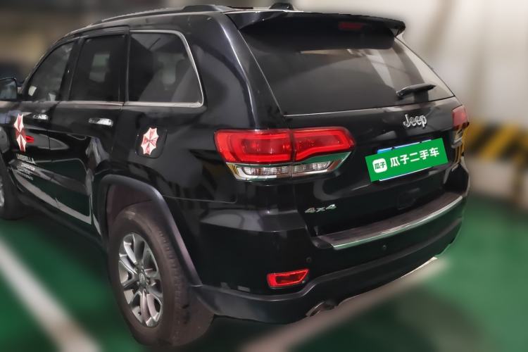 Used Jeep Grand Cherokee 2014 3.0L Comfort Navigation Edition Rear Left 45 Deg