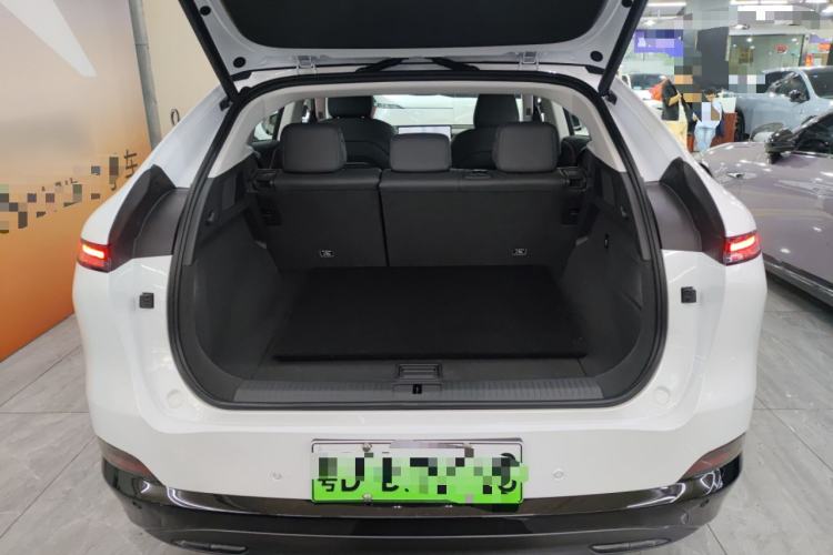 Used XPeng G6 2025 625 Long-Range Max Tech Edition Trunk