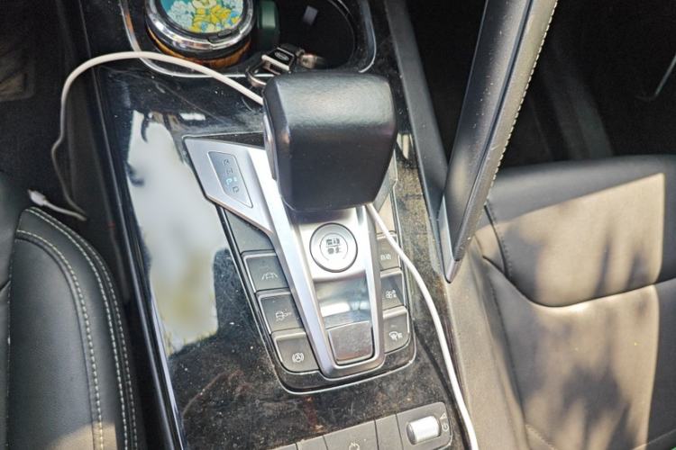 Used BYD Song Pro 2019 1.5T Automatic Luxury Model Interior 2