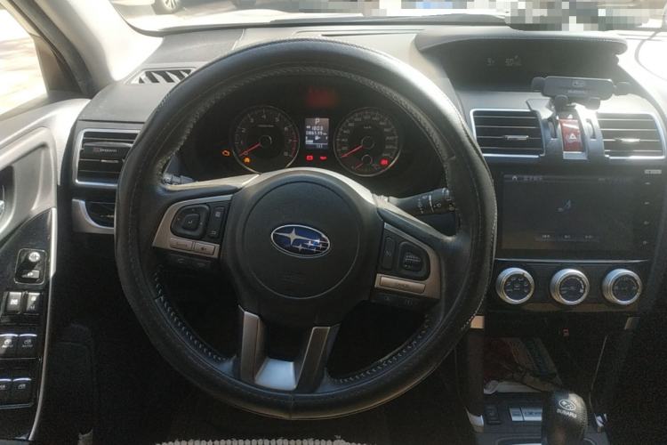 Used Subaru Forester 2016 2.0i Luxury Navigation Edition