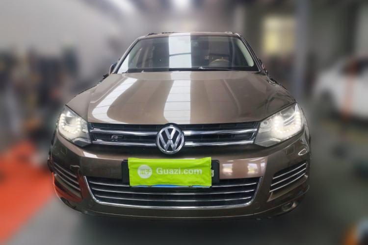 Used Volkswagen Touareg 2011 3.0 TDI Diesel Comfort Version Front